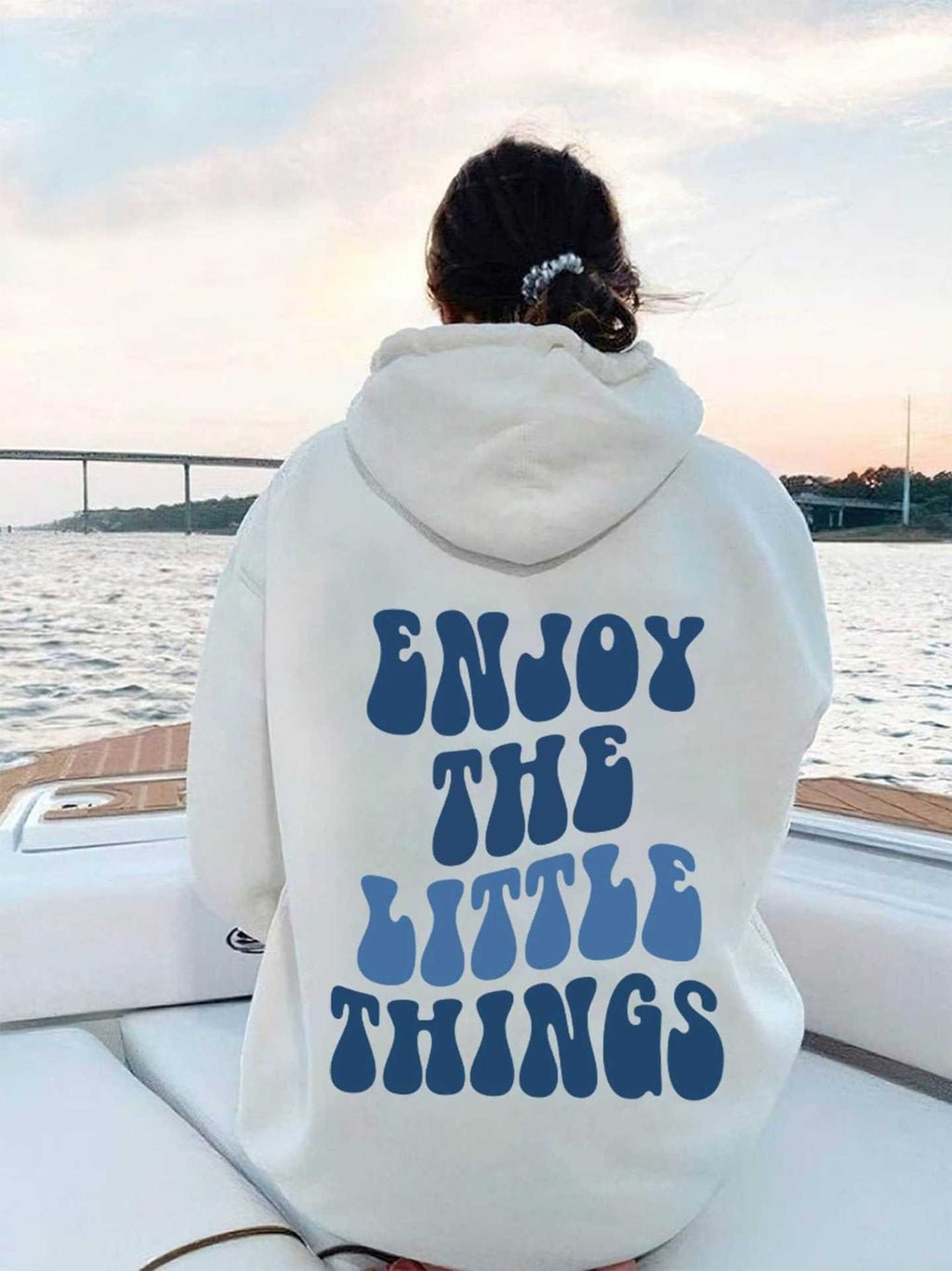 Hoodie Oversize Texto Trasero
